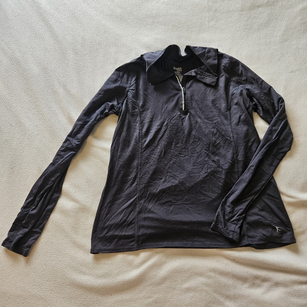 Danskin, long-sleeved active tee, size large